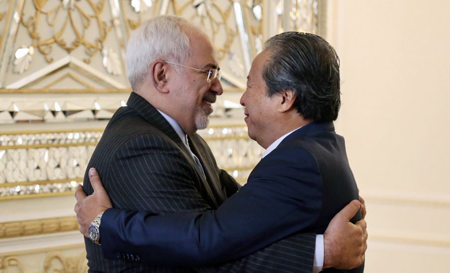 عکس روز؛/در حاشیه دیدار وزیر خارجه مالزی و ایران