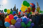 رژه اعضای اتحادیه‌های کارگری در میدان سرخ مسکو
